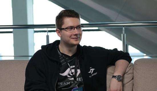 马德兴：汪士钦落选U22国足是因为此前熊猫杯染红引发舆情